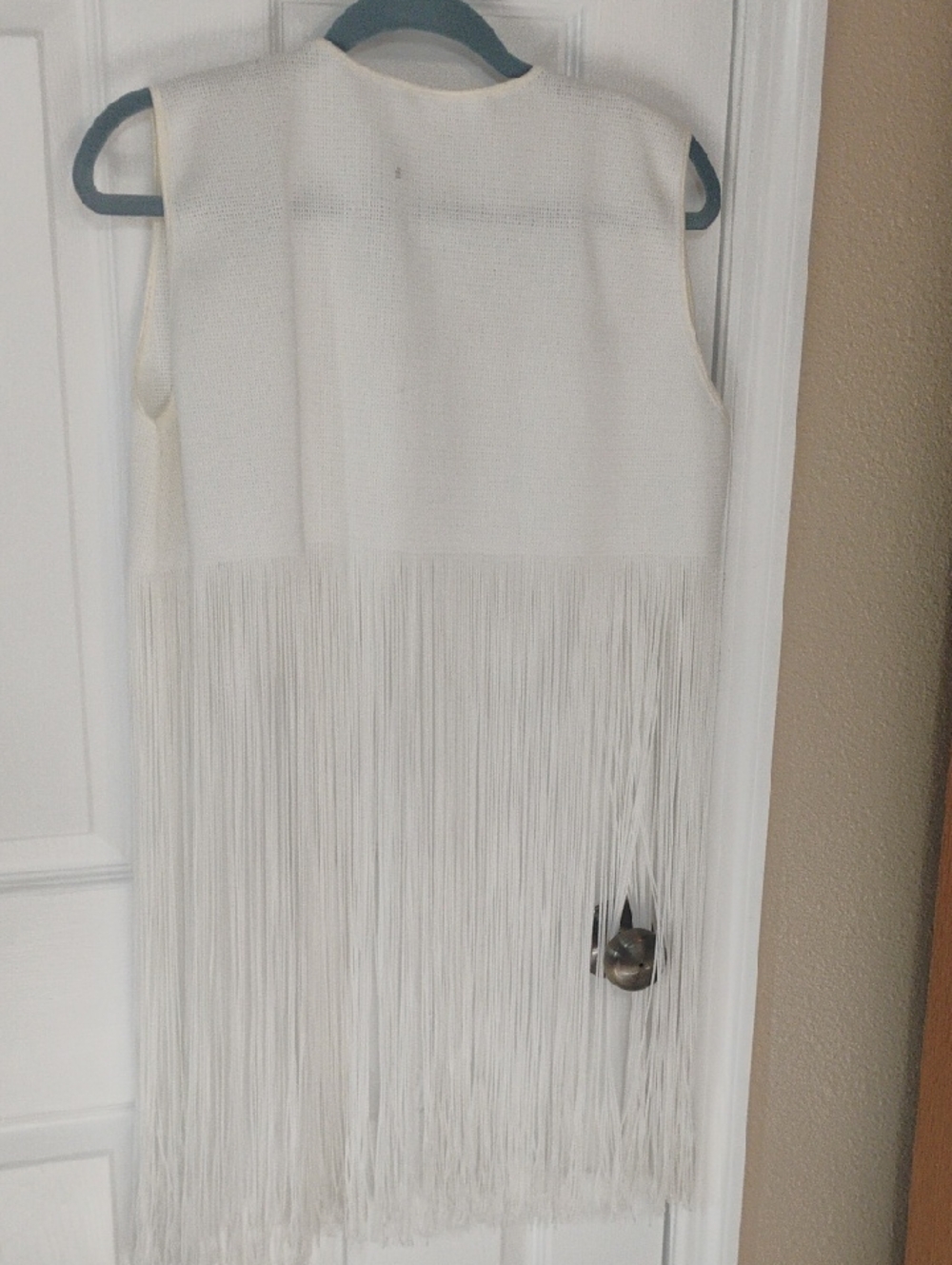 Dream Dance Vintage Cream Colored Fringe Vest Size Medium/Large - Picture 3 of 7